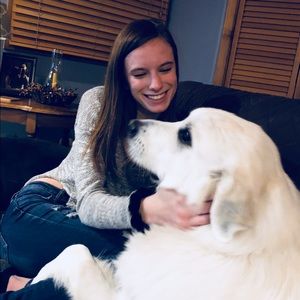 Meet your Posher, Emma